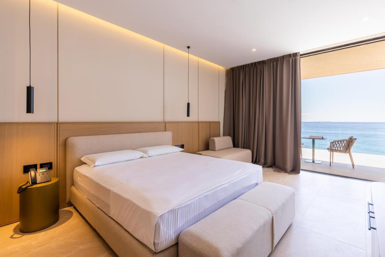 Hotel Beyond A Luxury Boutique Dhërmi